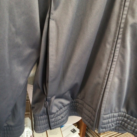 Men’s Adidas Jacket - Picture 2 of 7